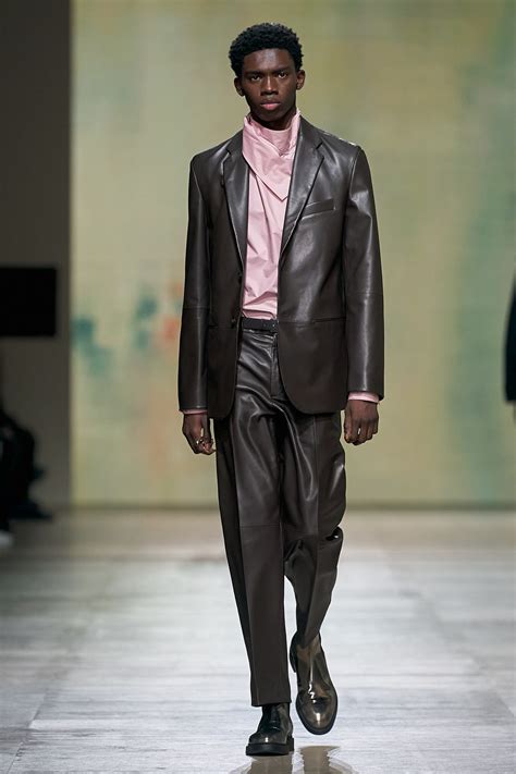 hermes fall 2022 menswear|See Every Look From The Hermès Fall/Winter 2022 Menswear .